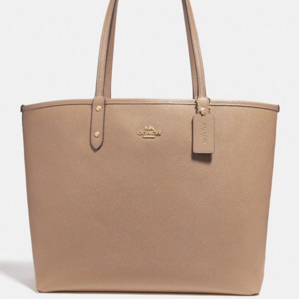 SOLD โ๏ธAuthentic COACH leather floral reversible - Picture 3 of 7